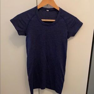 Lululemon swiftly tech short sleeve crew